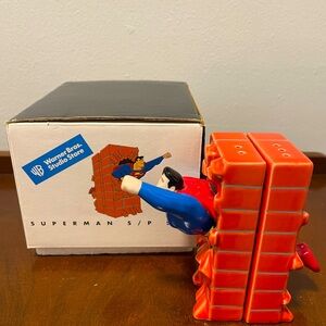 Warner Bros Studio Store DC Comics Superman Salt & Pepper Shakers 1998